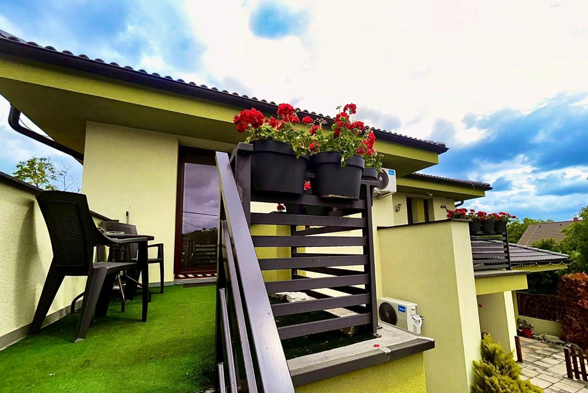 Apartmany Zeleny Dom Podhájska 외부 사진